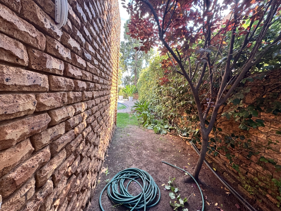 4 Bedroom Property for Sale in Wilkoppies North West